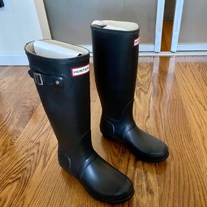 BRAND NEW Women HUNTER BOOTS